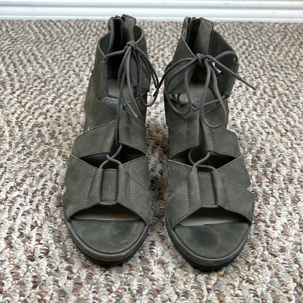 EILEEN FISHER DIBS GREY SUEDE LEATHER LACE-UP WEDGE SANDALS - Picture 3 of 9